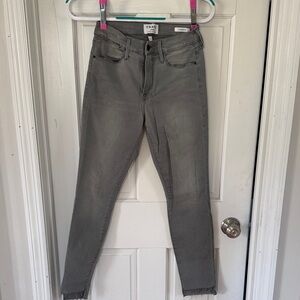 Frame Denim Women's Skinny Jeans in Gray